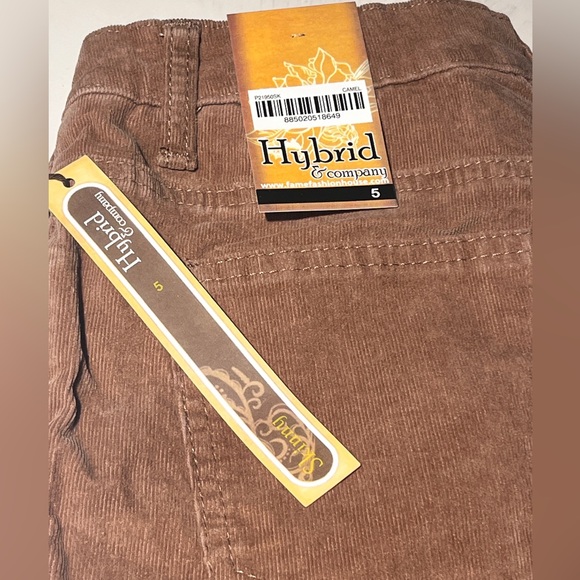 Hybrid & Company Super
Comfy Stretch Women 5
Pockets Corduroy Skinny - Picture 5 of 8